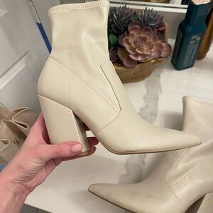 Dolce Vita Nello Booties
